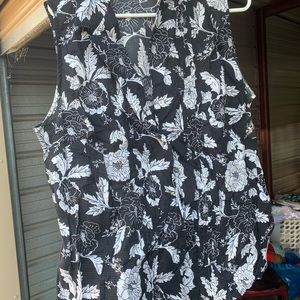 Charter Club black/white sleeveless blouse